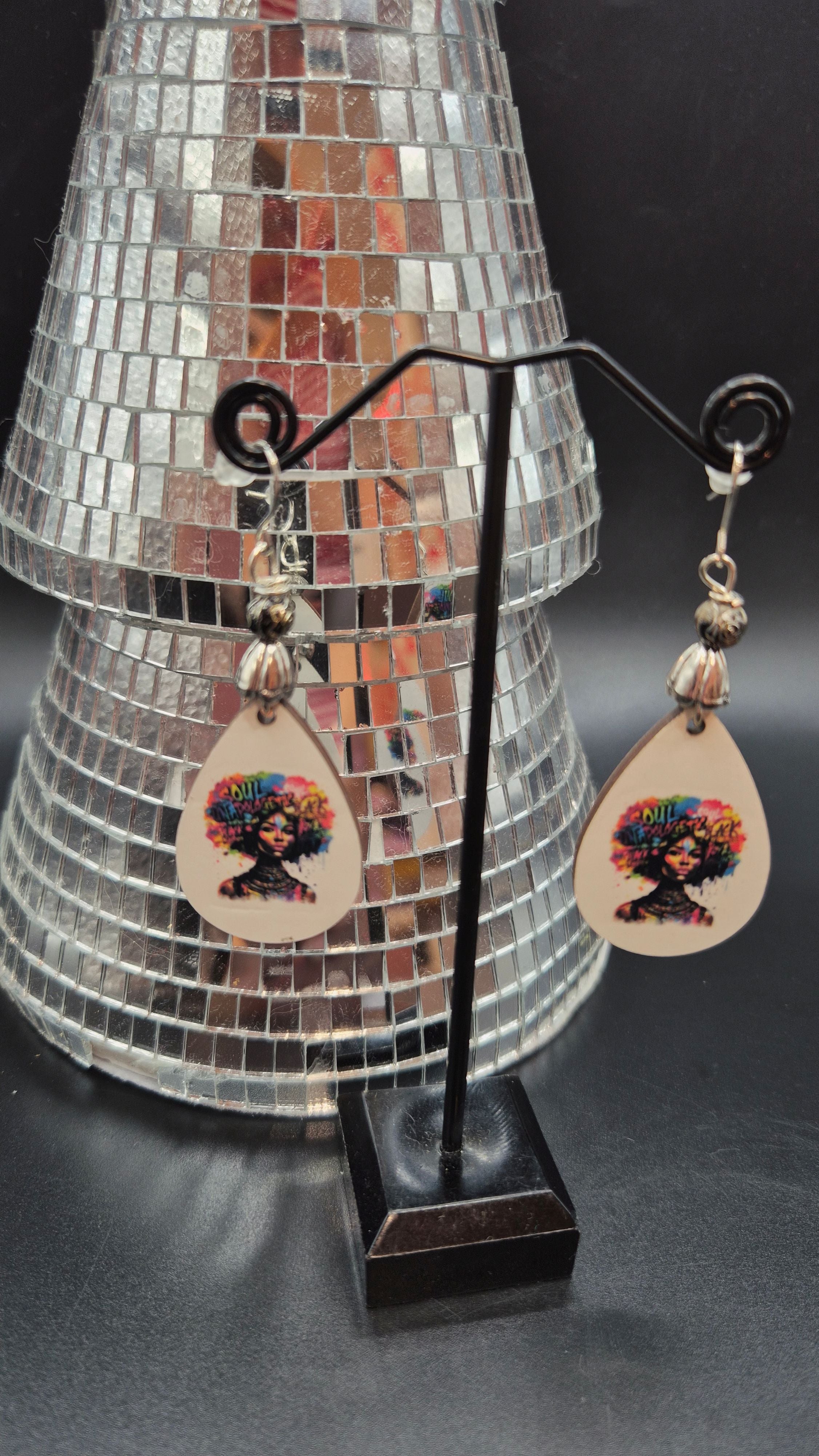 Afro Queen Drop Earrings