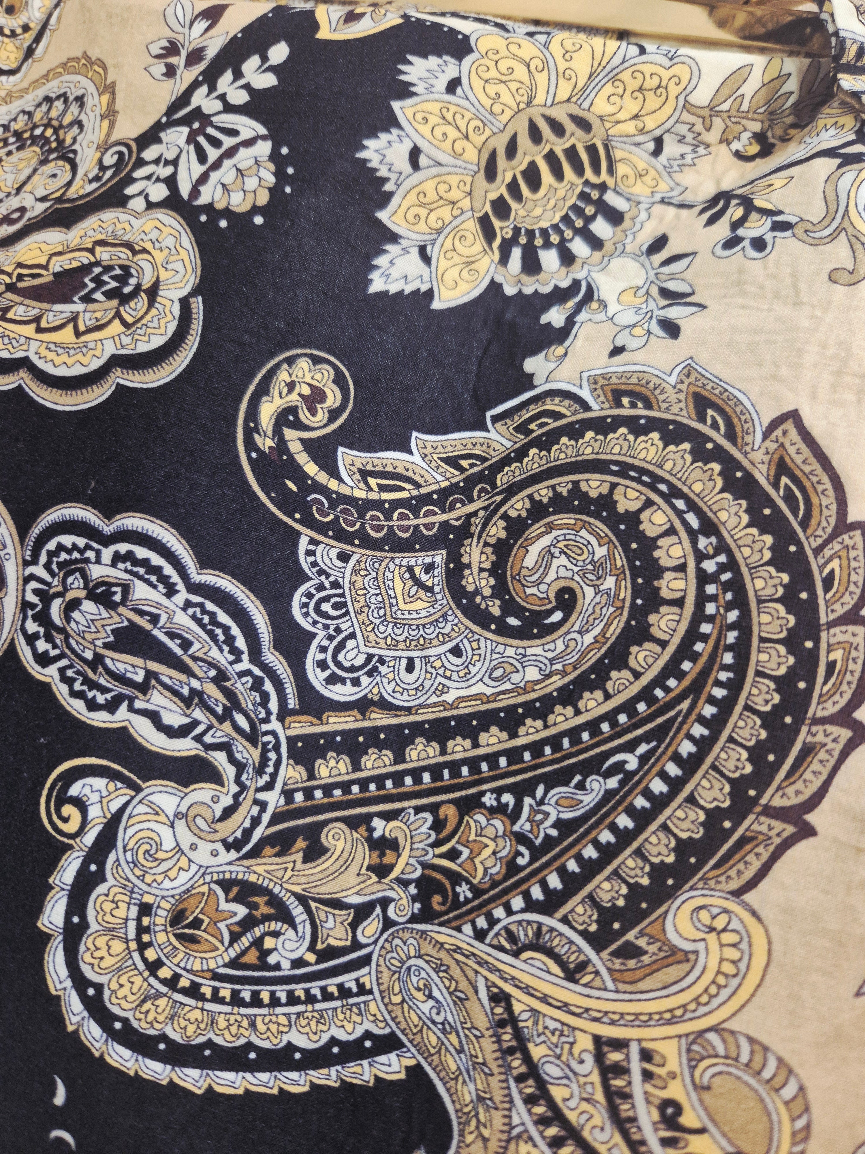 Paisley Kiss Clasp Bag