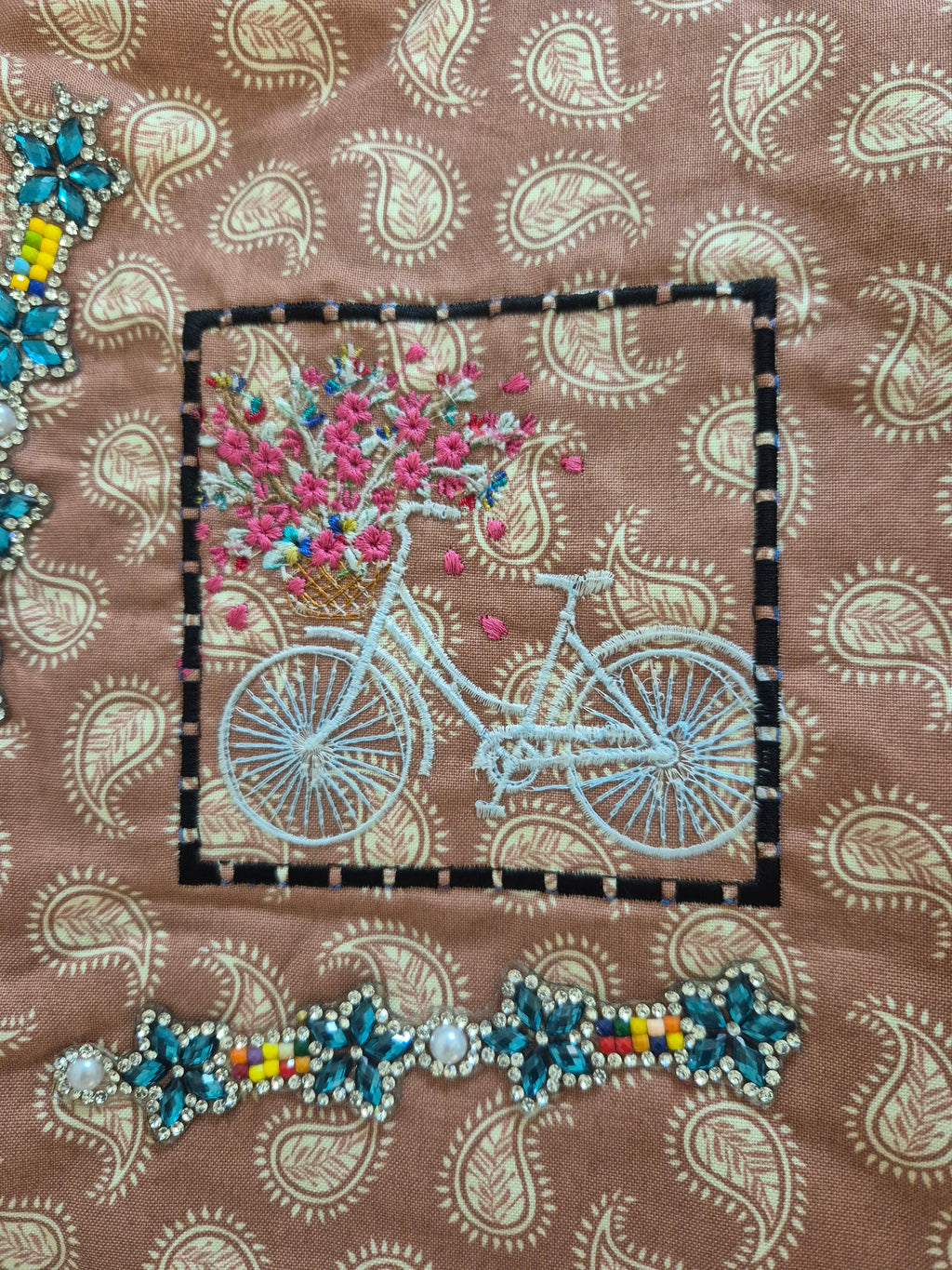 Kiss Clasp Bag
