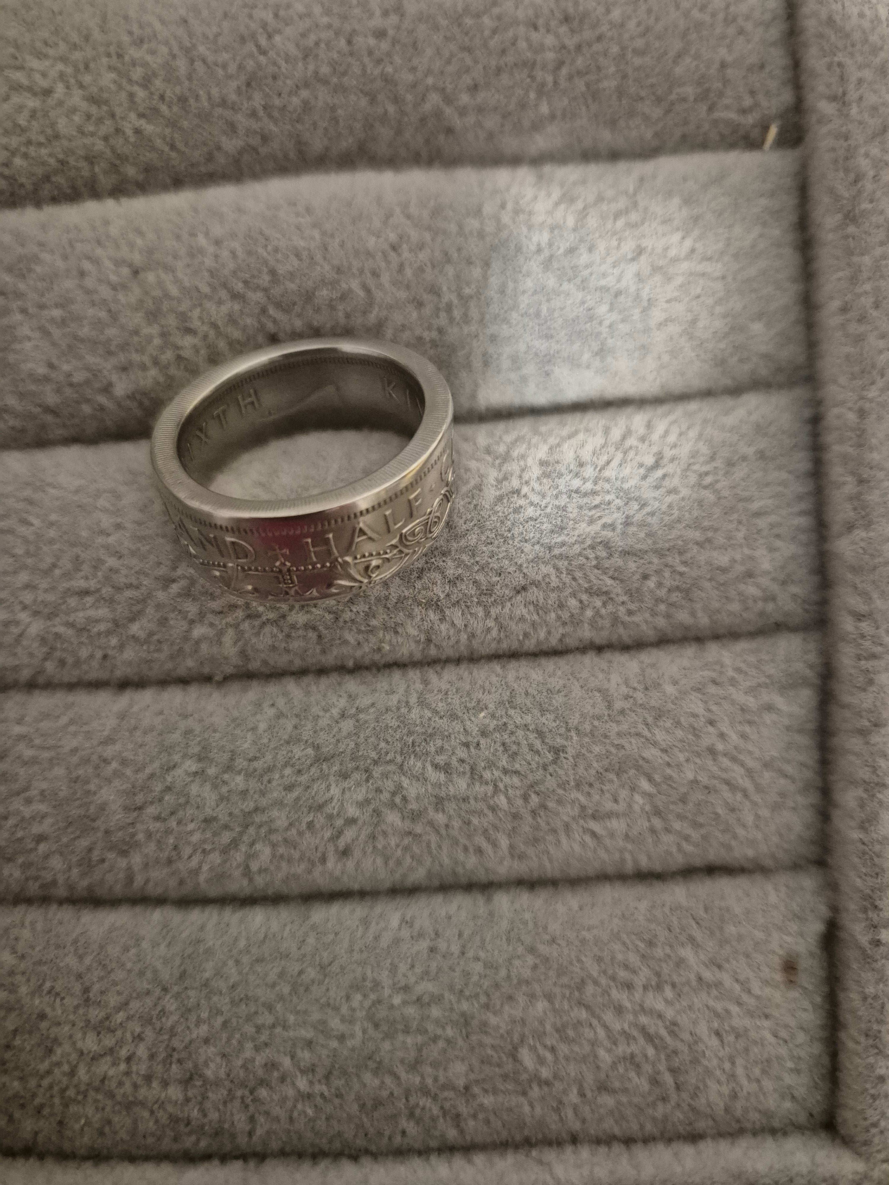 New Zealand Half Crown Coin Ring – 1950 | US Size 11 | Copper-Nickel